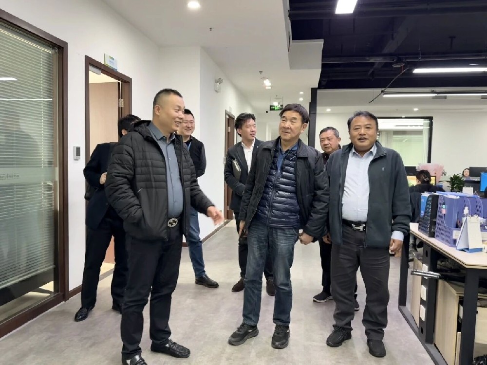 自驅奮進?行穩致遠|無錫市人力資源服務行業協會領導一行走訪調研超信國際集團